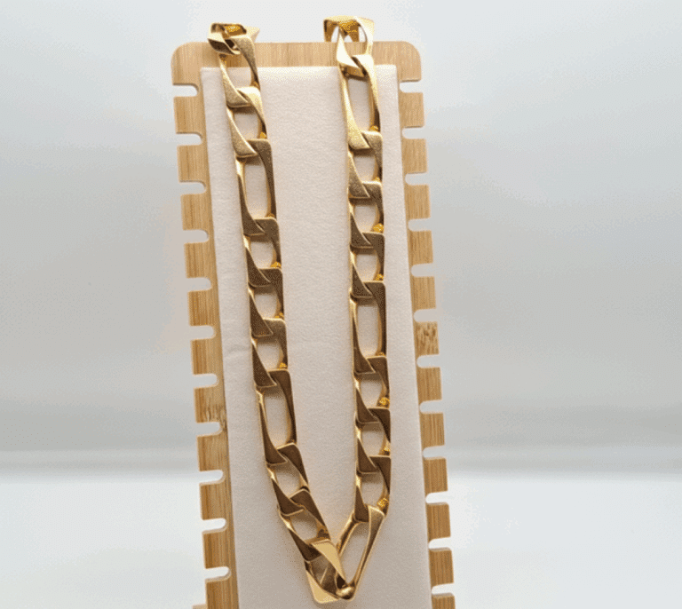 Joyas, Rolex de lujo y medio kilo de oro: Sanidad subasta 148 lotes del narcotráfico para financiar programas sociales