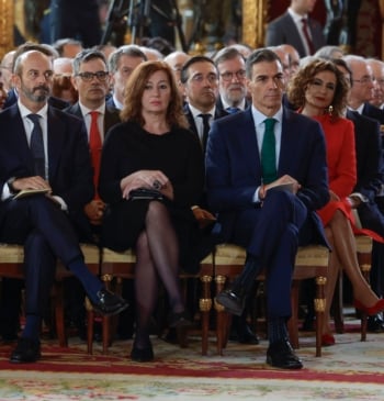 Tras la condena al fiscal general, "resistir"