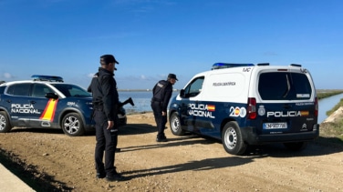 Un policía nacional herido tras un tiroteo con narcos en Sevilla: la persecución comenzó en Cádiz