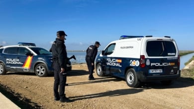 Un policía nacional herido tras un tiroteo con narcos en Sevilla: la persecución comenzó en Cádiz