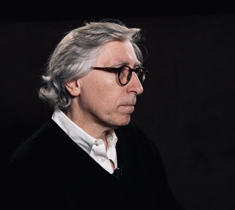 David Trueba no se va a enfadar si le dicen que les gustó más la novela