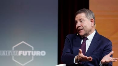 Page se presentará como candidato por Castilla-La Mancha en 2027, pero "medirá sus tiempos" para anunciarlo