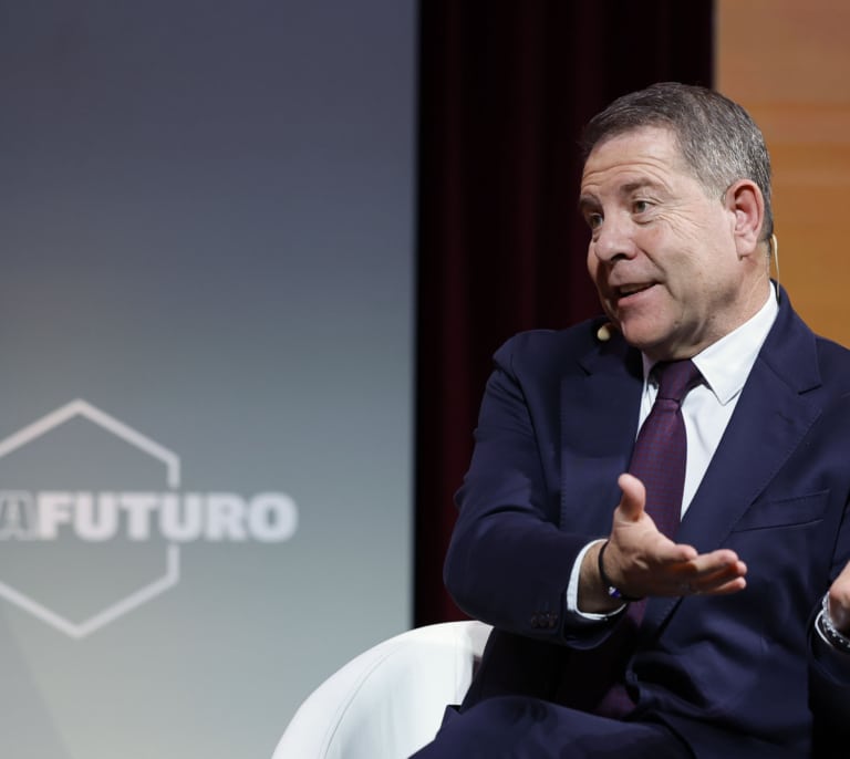 Page se presentará como candidato por Castilla-La Mancha en 2027, pero "medirá sus tiempos" para anunciarlo