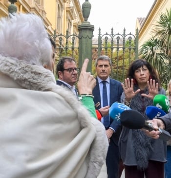 La ministra Redondo, increpada en Granada: "Eso no es feminismo"