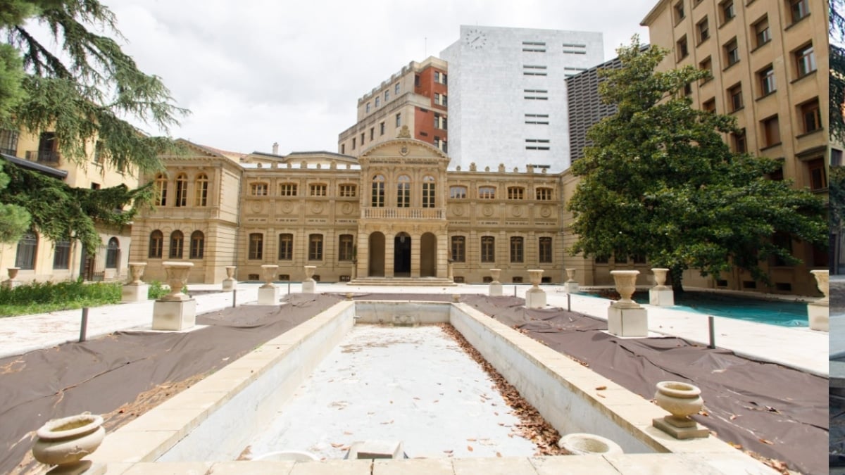 Antiguo edificio del Archivo General de Navarra