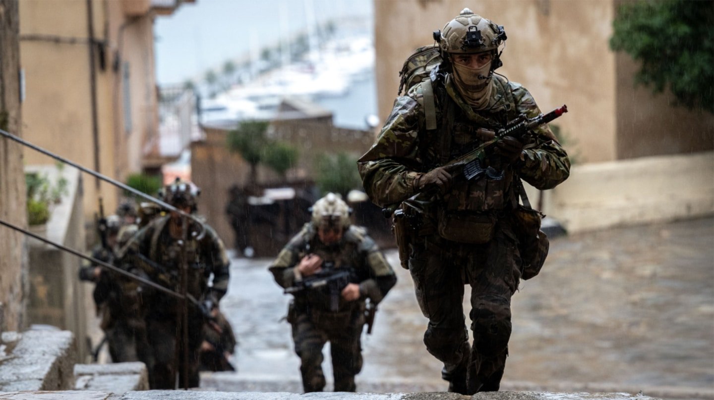 Maniobras del Ejército francés en el departamento de Alta Córcega