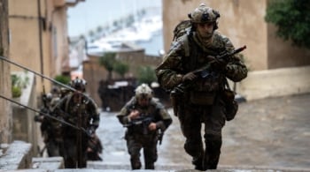 Europa vuelve al servicio militar por la amenaza de Rusia 