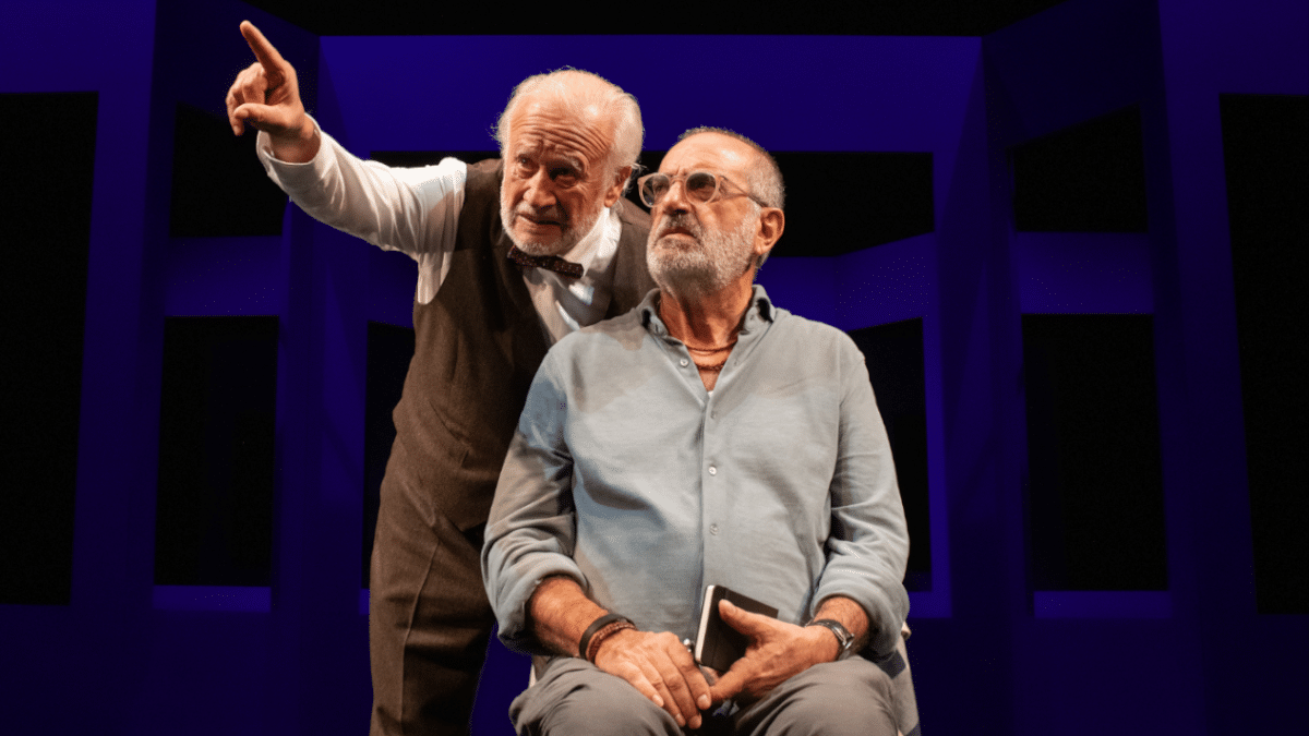 Juan Echanove y Joaquín Climent en 'Esencia'.