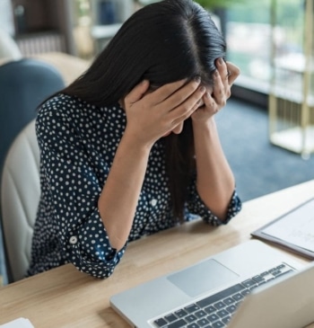 Descubren por qué el trabajo genera estrés: no son las horas que [...]