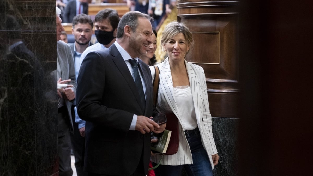 Ábalos salta contra Yolanda Díaz e insinúa que en su casa del Ministerio viven "otras personas sin derecho a ello"