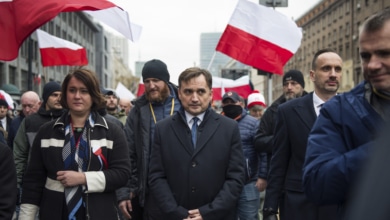 Zbigniew Ziobro, el Puigdemont polaco que huyó a Hungría tras ser acusado de desviar fondos para espiar a rivales con Pegasus