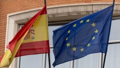 Bruselas mejora las previsiones del PIB y déficit de España