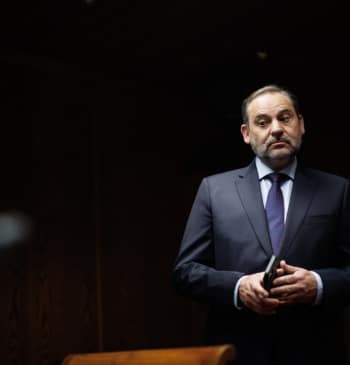 Van tres de cuatro del Peugeot