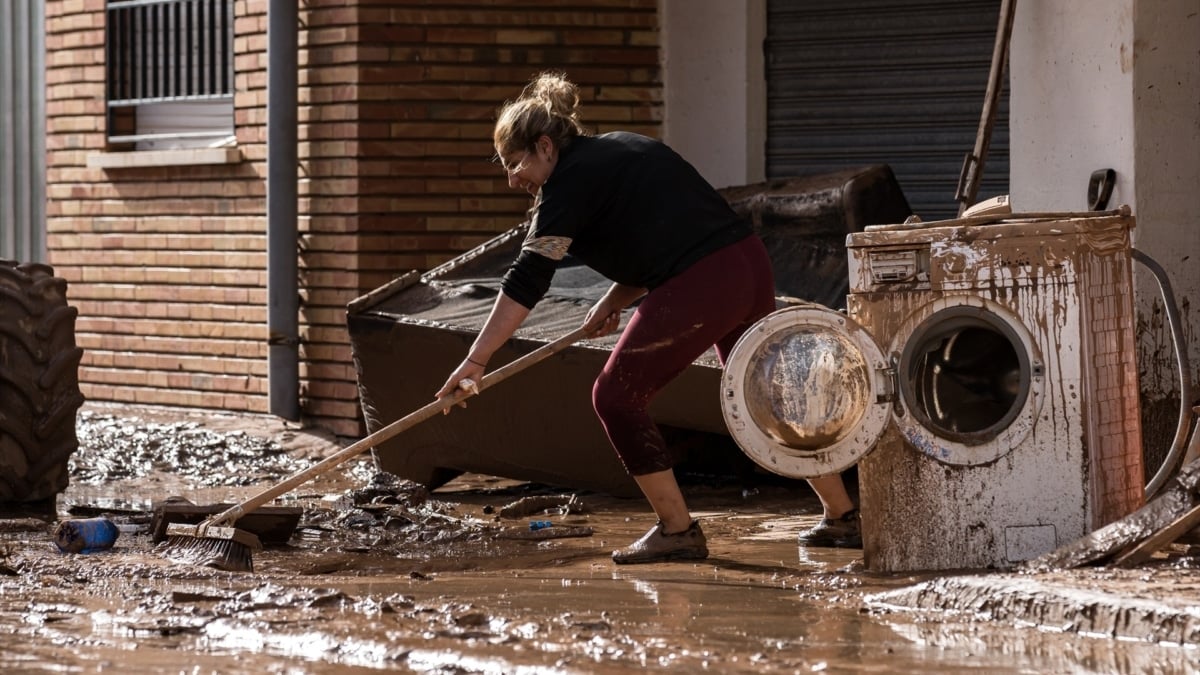 La Generalitat ya tenía listo el Es-Alert de la DANA a las 18:37, pero se envió más tarde