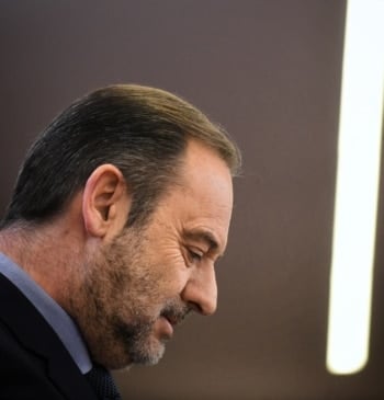 La defensa de Ábalos recurre la decisión del Supremo de acercarle a [...]