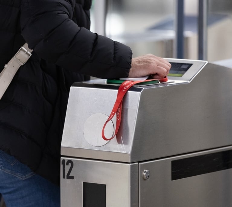 El abono transporte digital llega a Madrid: así funciona la nueva tarjeta