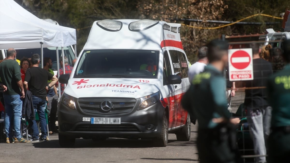 Dos desaparecidos tras un desprendimiento en una mina en Cangas del Narcea (Asturias)