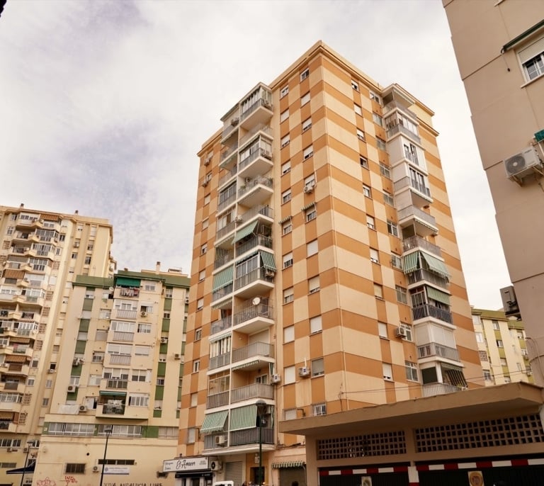 Una familia muere por inhalación de gas en una vivienda de Torrox (Málaga)