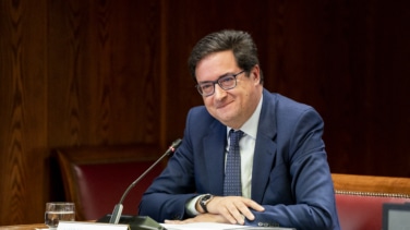 Fin de la negociación: los sindicatos aceptan la subida salarial propuesta por el Gobierno para los funcionarios de hasta un 11,4%