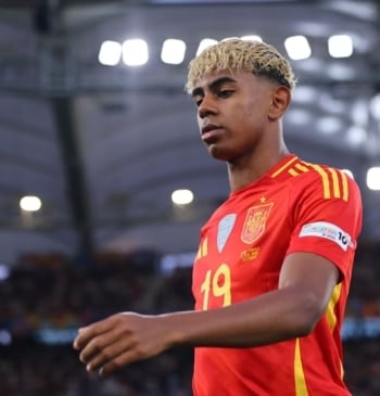 Lamine Yamal, baja de última hora con España por un tratamiento "invasivo" [...]