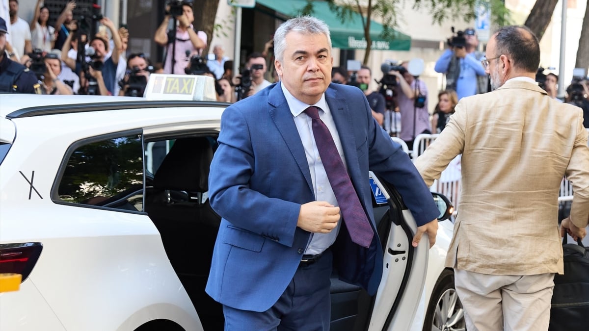 El 'cabreo' del socio de Cerdán por los gastos de su mujer: "A la Paqui le conocen todas las vendedoras de El Corte Inglés"