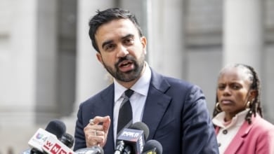 De Bollywood a la alcaldía: Zohran Mamdani triunfa en Nueva York con la inspiración de su madre, Mira Nair