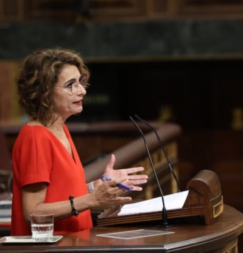 Cataluña, Comunidad Valenciana y Murcia seguirán fuera del límite legal de deuda [...]