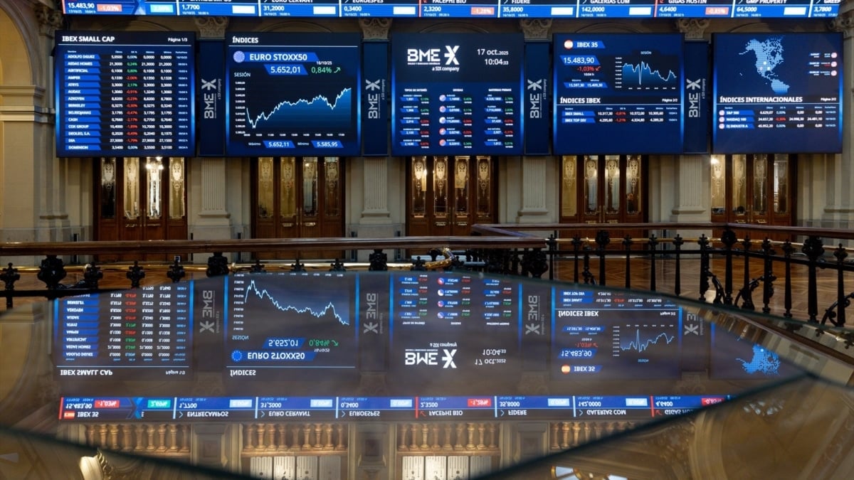 El Ibex 35 avanza un 1,8 % y marca un nuevo récord histórico en los 16.182 puntos