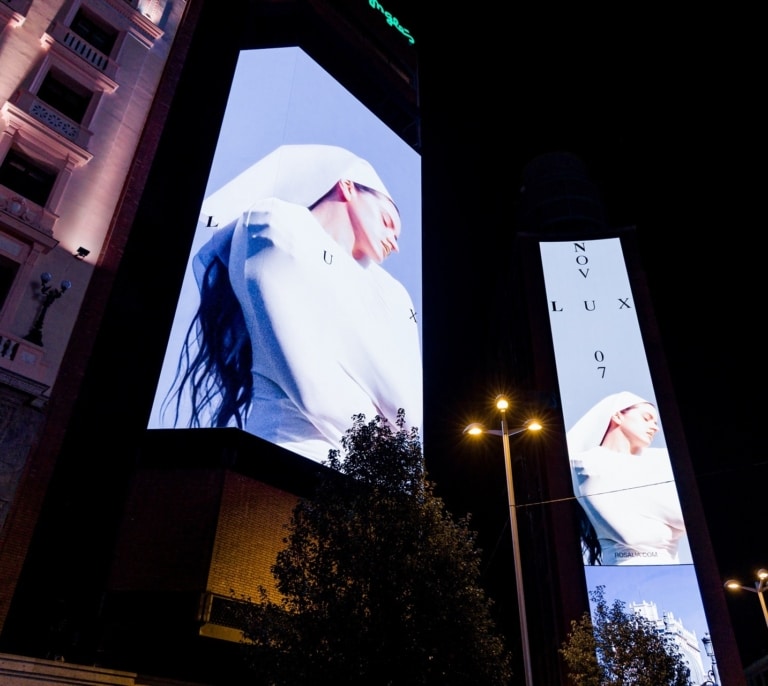 Rosalía publica por error 'Reliquia', el segundo adelanto de su nuevo disco 'Lux'