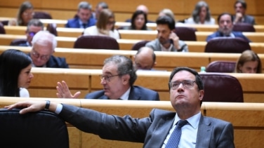 El Gobierno se planta y lanza su última oferta a los funcionarios: eleva al 11% la subida salarial en cuatro años