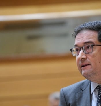 Los funcionarios ven "inaceptable" la subida salarial que les ofrece el Gobierno