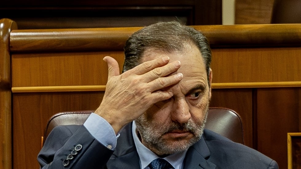 Los 'nueve pecados' por los que José Luis Ábalos se sentará en el banquillo 