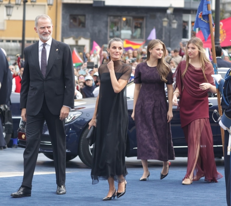 Siga en directo la conmemoración del 50º aniversario de la restauración de la Monarquía
