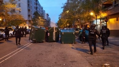 Detenidos cuatro jóvenes por los disturbios del acto de Vito Quiles en la Universidad de Navarra