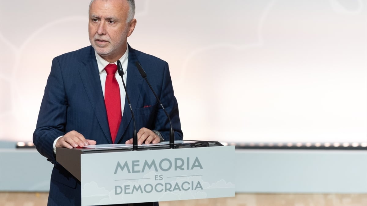 La UCO señala que la trama pactó los contratos con el jefe de Salud de Canarias