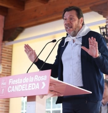 Óscar Puente, desatado en Ávila: "Feijóo se ha puesto pómulos, salta a [...]