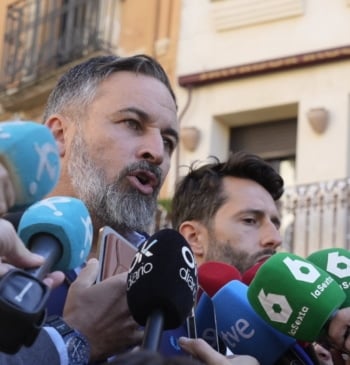 Vox confirma contactos con el PP, pero aún no se han "sentado [...]