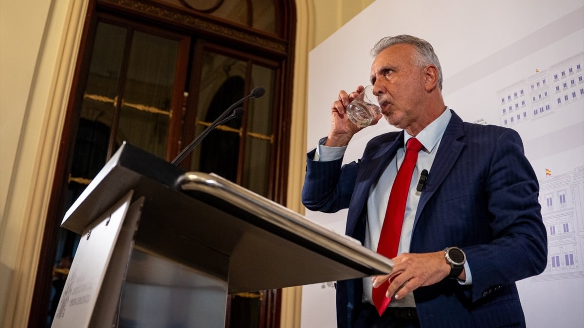 El ministro de Política Territorial y Memoria Democrática, Ángel Víctor Torres.