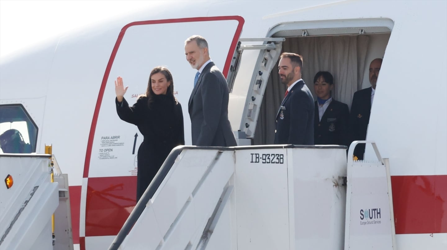Los Reyes inician su primera visita de Estado a China para reforzar los lazos estratégicos y económicos