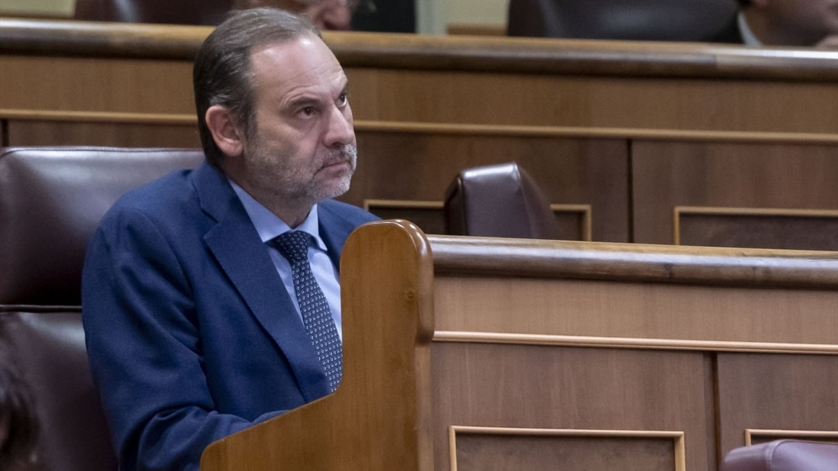 El creciente riesgo de prisión para Ábalos y Koldo pone en jaque al Gobierno por miedo a que tiren de la manta