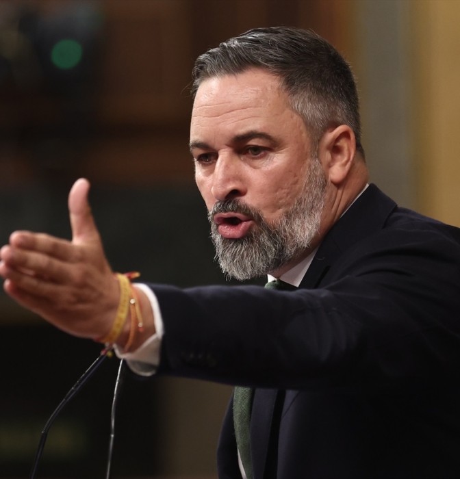 "Presas y diques", Abascal abre la negociación con el PP en Valencia [...]