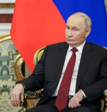 Putin confirma haber recibido el plan de paz de Trump y lo [...]