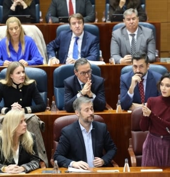 Ayuso defiende a Quirón frente a "las iras del Gobierno y sus [...]