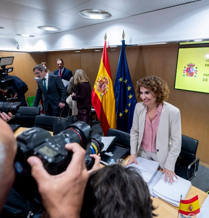 Hacienda da margen a las Comunidades para gastar 5.500 millones más hasta 2028