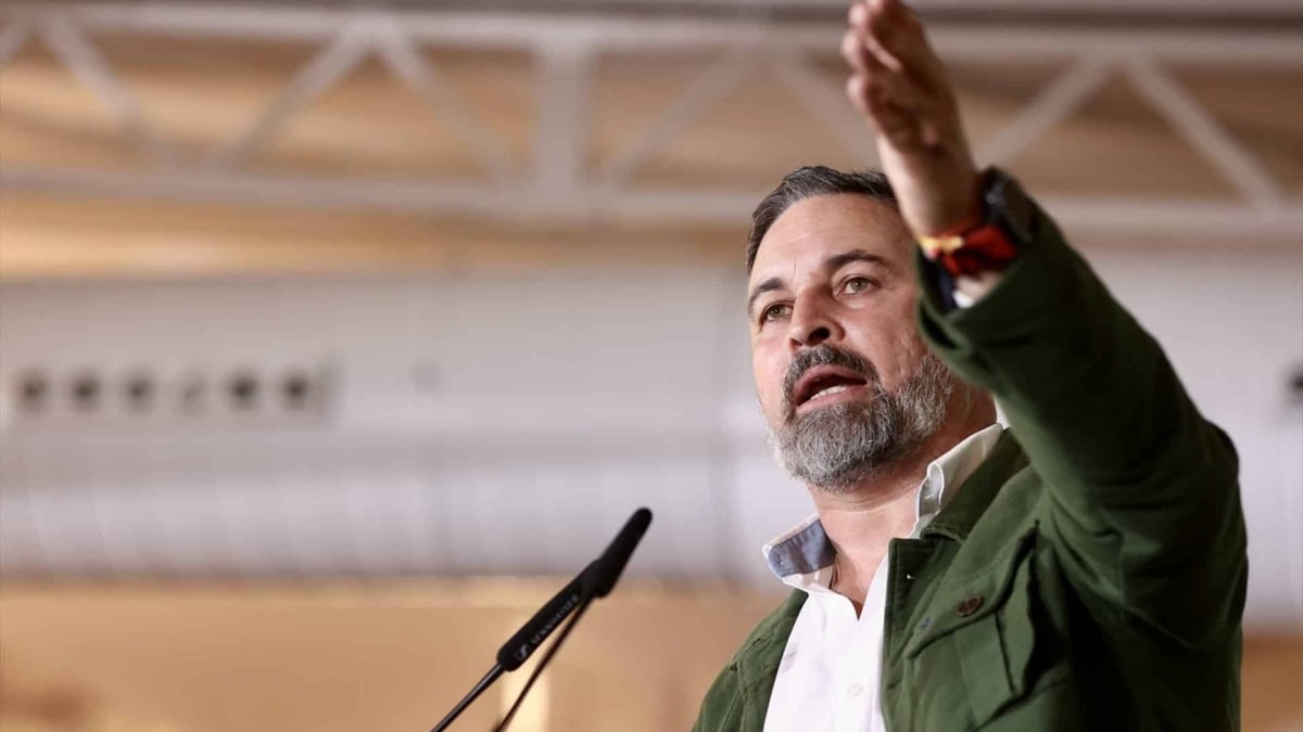 Santiago Abascal, en la presentación de candidatos para las elecciones extremeñas en el Hotel Las Lomas, a 17 de noviembre de 2025, en Mérida