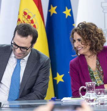 El Gobierno aprueba un techo de gasto récord de 216.177 millones para [...]