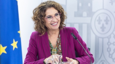 Hacienda apunta al Salario Mínimo como nueva fuente de ingresos pese a haber recaudado 10.000 millones más por IRPF