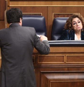 Función Pública recurre a Hacienda para impedir la huelga de funcionarios