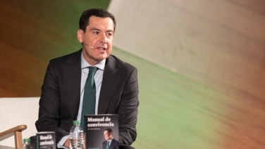 Juanma Moreno defiende la "rápida" actuación del PP tras las detenciones en Almería frente a "rivales" como el PSOE