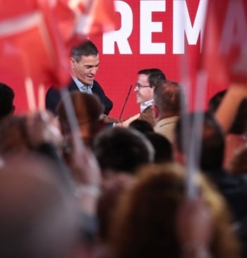 Indignación en el PSOE por el impacto electoral de la "corrupción cutre" [...]